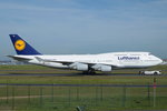 Lufthansa Boeing B747-430 D-ABVO, cn(MSN): 28086,
Frankfurt Rhein-Main International, 22.05.2016.