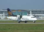 Ein ATR 42 der Lufthansa Regional (Contact Air) bei der Landung in Stuttgart am 30.08.2008.