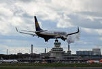 Ryanair(Malta Air), Boeing B 737-8AS, 0H-QCA, TXL, 11.10.2020