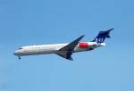 Scandinavien Airlines mit McDonnell Douglas MD 82 LN-ROS beim Landeanflug zum Flughafen Berlin-Tegel, 10.06.08.