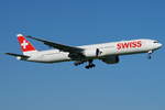 Swiss Boeing B777-3DE(ER) HB-JNF, cn(MSN): 44587,
Zürich-Kloten Airport, 16.10.2017.