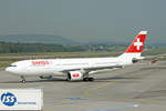 SWISS International Air Lines, HB-IQE, Airbus A330-223, msn: 255, 06.August 2003, ZRH Zürich, Switzerland.