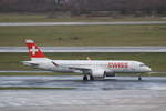A220 HB-JCP der Swiss nach der Landung in Düsseldorf am 20.12.18