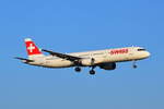HB-IOF , Swiss , Airbus A321-111 , Berlin-Brandenburg  Willy Brandt  , BER , 09.10.2021 
