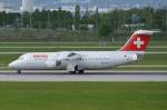 HB-IXU Swiss British Aerospace Avro RJ100  beim Start in München am 10.05.2015