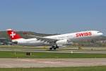 SWISS International Air Lines, HB-JHB, Airbus A330-343,  Sion ,24.April 2015, ZRH Zürich, Switzerland.