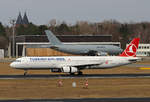 Turkish Airlines, Airbus A 321-231, TC-JRM, Germany Air Force, Airbus A 310-304(MRTT), 10+27, TXL, 16.03.2017