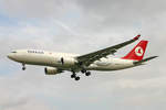 Turkish Airlines, TC-JND, Airbus A330-203, msn: 754,  Antalya , 15.August 2006, LHR London Heathrow, United Kingdom.