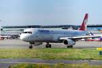 Dieser A321 der Turkish Airlines trgt den Namen Trabzon und macht sich am 06.08.09 auf den Weg zum Start in Hamburg Fuhlsbttel.
