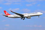 TC-LOG , Turkish Airlines , Airbus A330-343 ,  Berlin-Brandenburg  Willy Brandt  , BER , 24.04.2022 ,