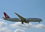 Turkish Airlines, Boeing B 787-9 Dreamliner, TC-LLO, BER, 21.05.2022