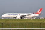 TC-LGB , Turkish Airlines , Airbus A350-941 ,  Berlin-Brandenburg  Willy Brandt  , BER , 31.10.2022 ,