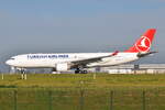TC-JIT , Turkish Airlines , Airbus A330-223 ,  12.11.2022 , Berlin-Brandenburg  Willy Brandt  , BER , 