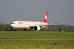 Turkish Airlines Boeing 777-35R(ER) TC-JJB in Dsseldorf am 19,08,09  mehr unter http://aviation.startbilder.de/    	
