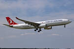 Turkish Airlines, TC-JNR, Airbus A330-343X, msn: 1311,  Haliç Golden Horn , 19.Mai 2023, AMS Amsterdam, Netherlands.
