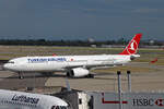 Turkish Airlines, TC-JNJ, Airbus A330-343X, msn: 1170,  Kapadokya , 08.Juli 2023, LHR London Heathrow, United Kingdom.