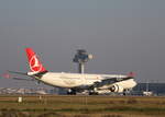 Turkish Airlines, Airbus A 330-303, TC-JNS, BER, 07.11.2025