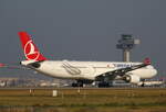 Turkish Airlines, Airbus A 330-303, TC-JNS, BER, 07.11.2025
