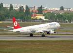 Turkish Airlines A 321-231 TC-JRJ beim Start in Berlin-Tegel am 22.05.2012