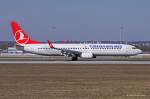Turkish Airlines, TC-JYF  Ciragan , B737-9F2(ER)(W) bei der Landung in MUC aus Istanbul (IST) 16.03.2013 