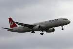 Turkish Airlines A 321-232 TC-JMJ bei der Landung in Berlin-Tegel am 03.03.2013