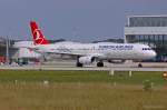 Turkish Airlines, TC-JSE  Kizilirmak , A321-231 in MUC beim Start nach Istanbul (IST) 09.07.2013