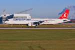 TC-JSJ  Keciören  / Turkish Airlines / A321-231 bei der landung in MUC aus Istanbul (IST) 25.11.2013