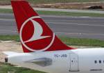 Turkish Airlines, TC-JSD  Kiz Lulesi , Airbus, A 321-200 (Seitenleitwerk/Tail ~ neue TA-Lackierung), 02.04.2014, DUS-EDDL, Düsseldorf, Germany 
