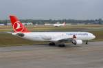 TC-JIO Turkish Airlines Airbus A330-223    in Tegel am 08.09.2014 zum Start