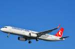 Turkish Airlines Airbus A321 Werkskennung D-AYAA spätere Kennung TC-JTF im Landeanflug auf Hamburg Finkenwerder am 16.02.16