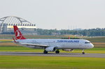 Turkish Airlines Airbus A321 TC-JSZ Taufname Fatih beim Start in Hamburg Fuhlsbüttel am 22.06.16