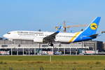 UR-PSZ , Ukraine International Airlines , Boeing 737-86N(WL) , Berlin-Brandenburg  Willy Brandt  , BER ,24.10. 2021 , 