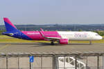 Wizz Air Airbus A321-271NX HA-LVH rollt zum Start in Dortmund 4.7.2026