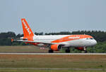 Easyjet, Airbus A 320-214, G-EZTH, BER, 04.06.2022