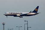 Ryanair Sun, Boeing B 737 MAX 8, SP-RZK, BER, 08.10.2022