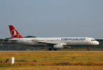 Turkish Airlines, Airbus A 321-231, TC-JMK., BER, 09.06.2023