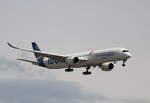 Airbus Industrie, Airbus A 350-1000, F-WMIL, BER(ILA), 09.06.206