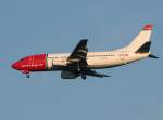 Norwegian Air Shuttle B 737-33A LN-KKS im Landeanflug auf den Flughafen Berlin-Schnefeld am 09.11.2008