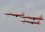Patrouille Suisse F-5E Tiger II J-3082/84/90 beim Start zur Flugvorfhrung auf der ILA2010 in Berlin-Schnefeld am 08.06.2010