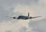 Flying Bulls DC-6B N996DM bei der Flugvorfhrung auf der ILA in Berlin-Schnefeld am 09.06.2010