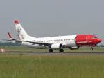 Norwegian Air Shuttle B 737-81Q LN-NOC beim Start in Berlin-Schnefeld am 10.06.2010 
