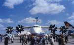Frontansicht der Antonov Design Bureau AN 70 UR-NTK auf der ILA 1998 in Berlin-Schnefeld (Scan)