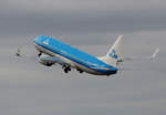 KLM, Boeing B 737-8K2, PH-BXH, TXL, 16.03.2017