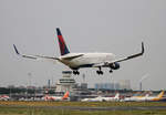 Delta Airlines, Boeing B 767-322(ER), N191DN, TXL, 20.06.2018