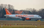 Easyjet, Airbus A 320-214, G-EZWC, TXL, 17.02.2019
