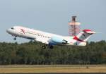 Austrian Arrows Fokker 70 OE-LFQ beim Start in Berlin-Tegel am 30.08.2009