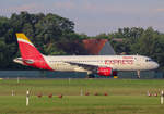 Iberia Express, Airbus A 320-216, EC-LUD, TXL, 10.08.2019