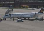 Lufthansa CityLine-Canadair CRJ 700 vor dem Push-back in Berlin-Tegel