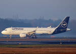 Lufthansa, Airbus A 320-214, D-AIZX  Buxtehude , TXL, 20.12.2019