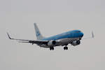 KLM, Boeing B 737-8K2, PH-BCH, TXL, 15.02.2020